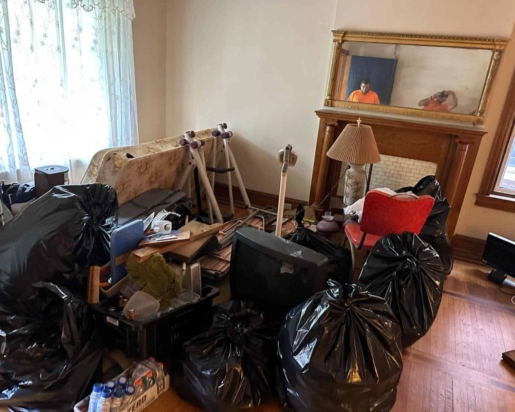 Clutter-Free Living