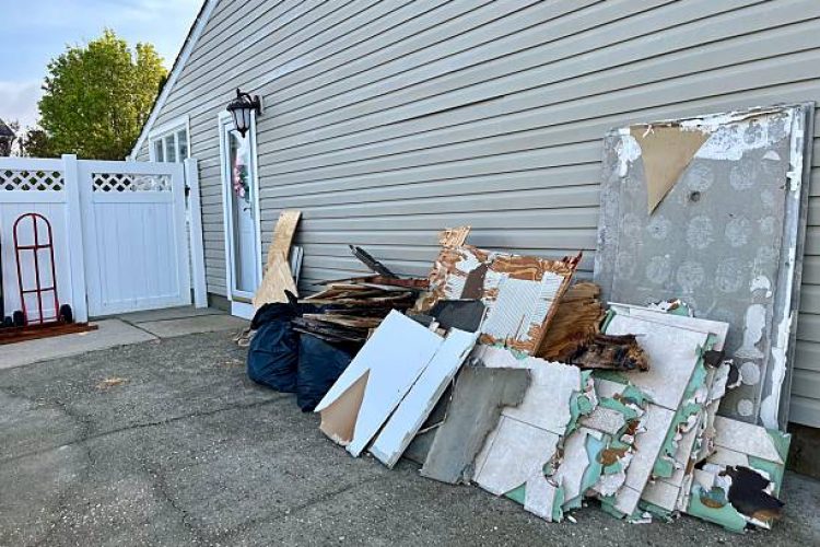 The garbage from demolishing a bathroom. The garbage from demolishing a bathroom.